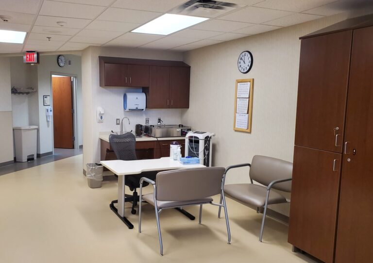 Sioux Falls pharmacy addition interior - healthcare architecture, Sioux Falls South Dakota