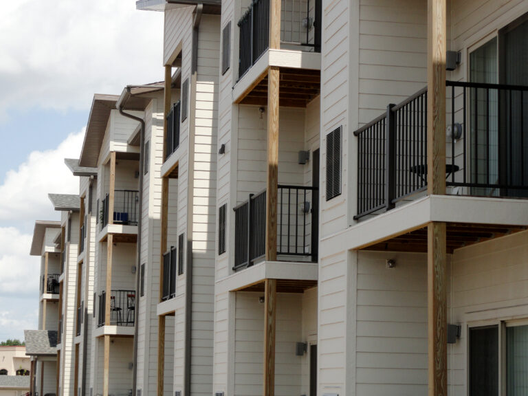 The Commons Apartments exterior - multifamily housing design, Sioux Falls South Dakota