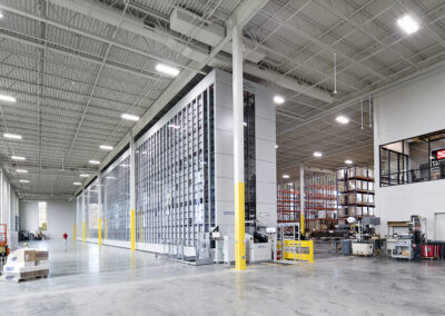 Modern distribution center and warehouse ASRS and package automation systems